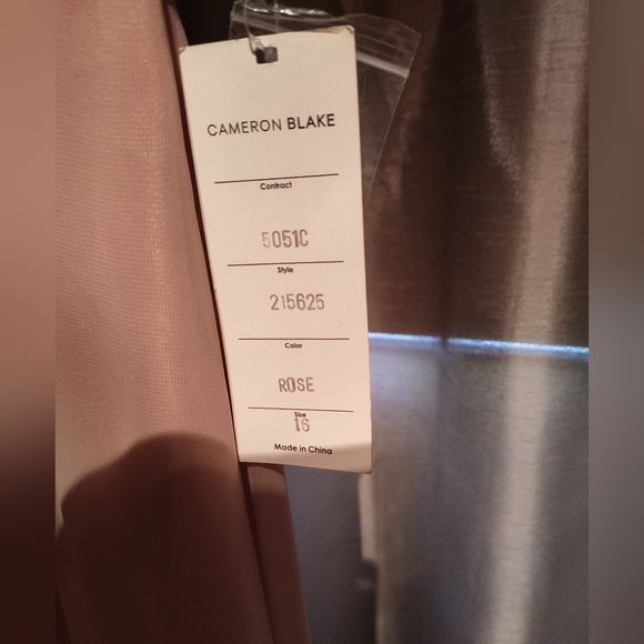 NWT Cameron Blake evening gown - Picture 9 of 15
